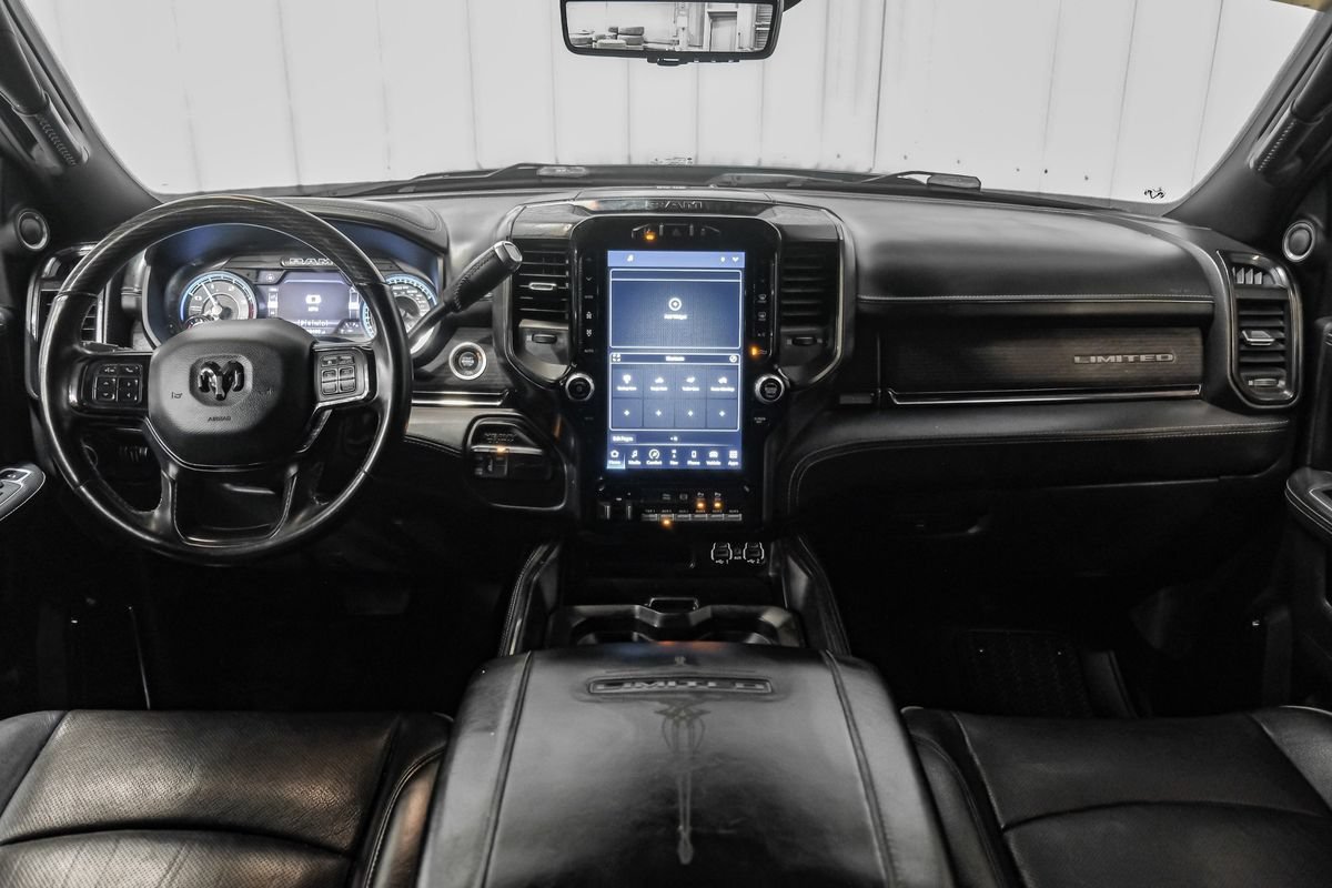 Used 2022 RAM 3500 Limited AWD/4WD image 13