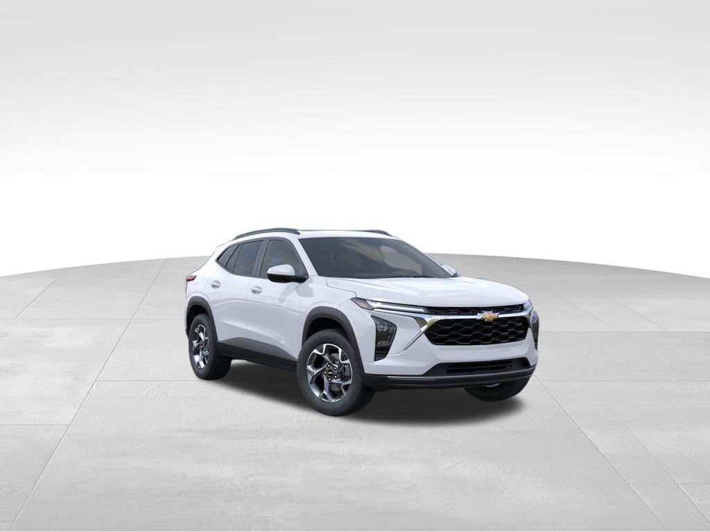New 2026 Chevrolet Trax LT w/ Sunroof Package image 3