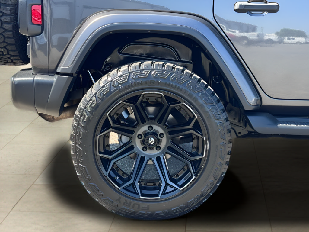 Used 2020 Jeep Wrangler Unlimited Sahara AWD/4WD image 43