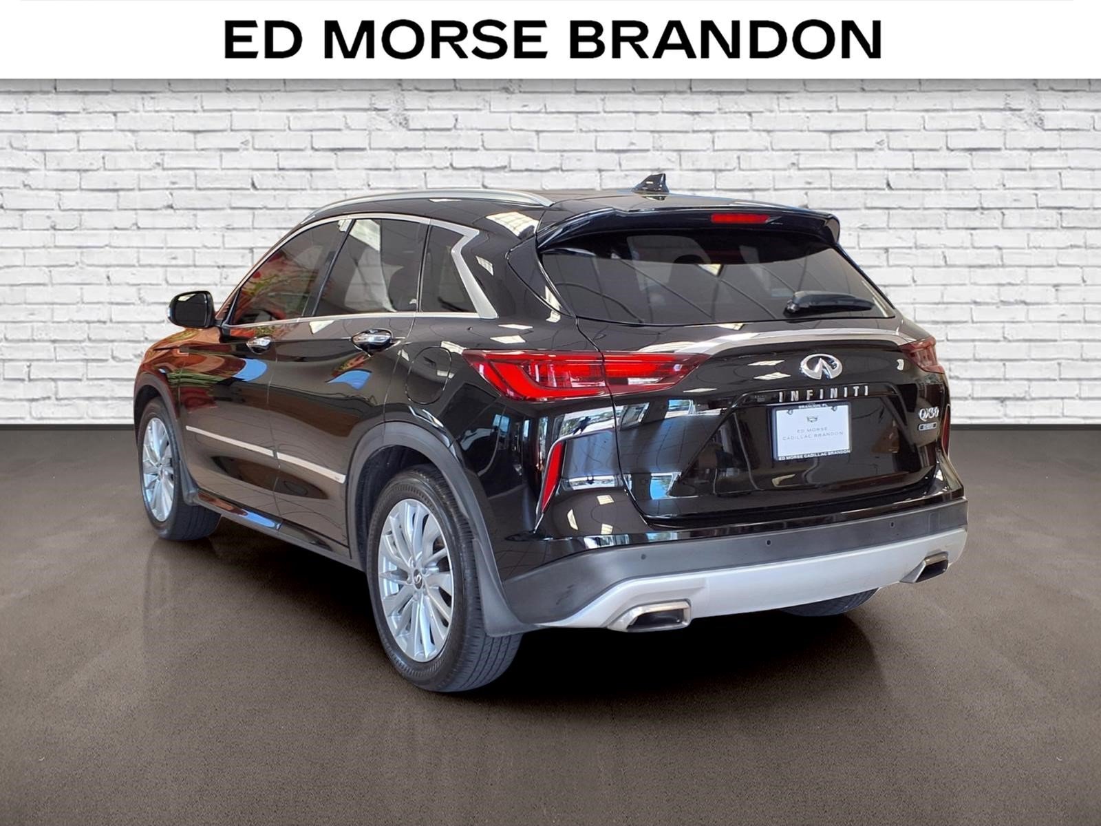 Used 2023 INFINITI QX50 Luxe FWD video 3