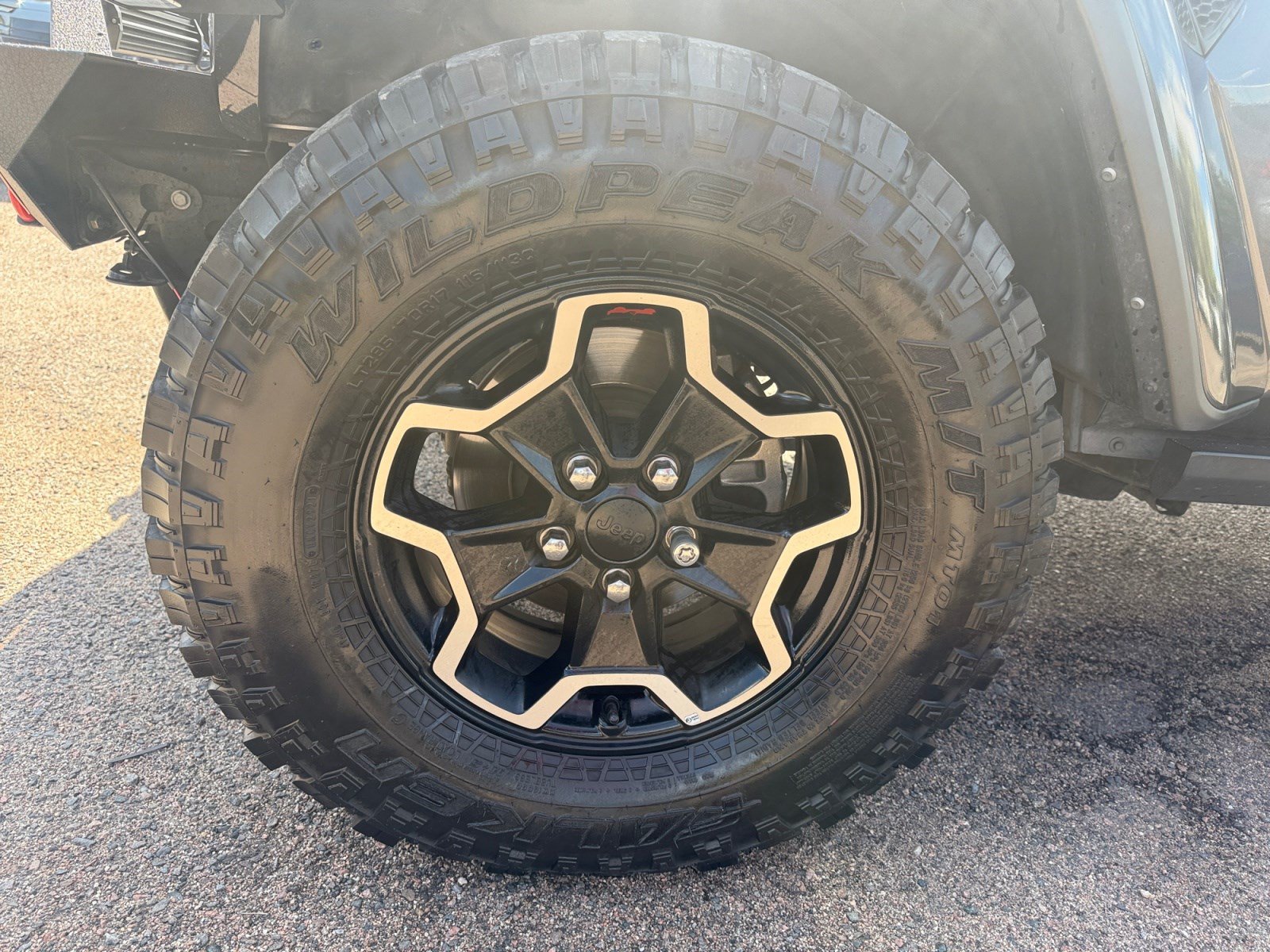 Used 2022 Jeep Gladiator Sport AWD/4WD image 24