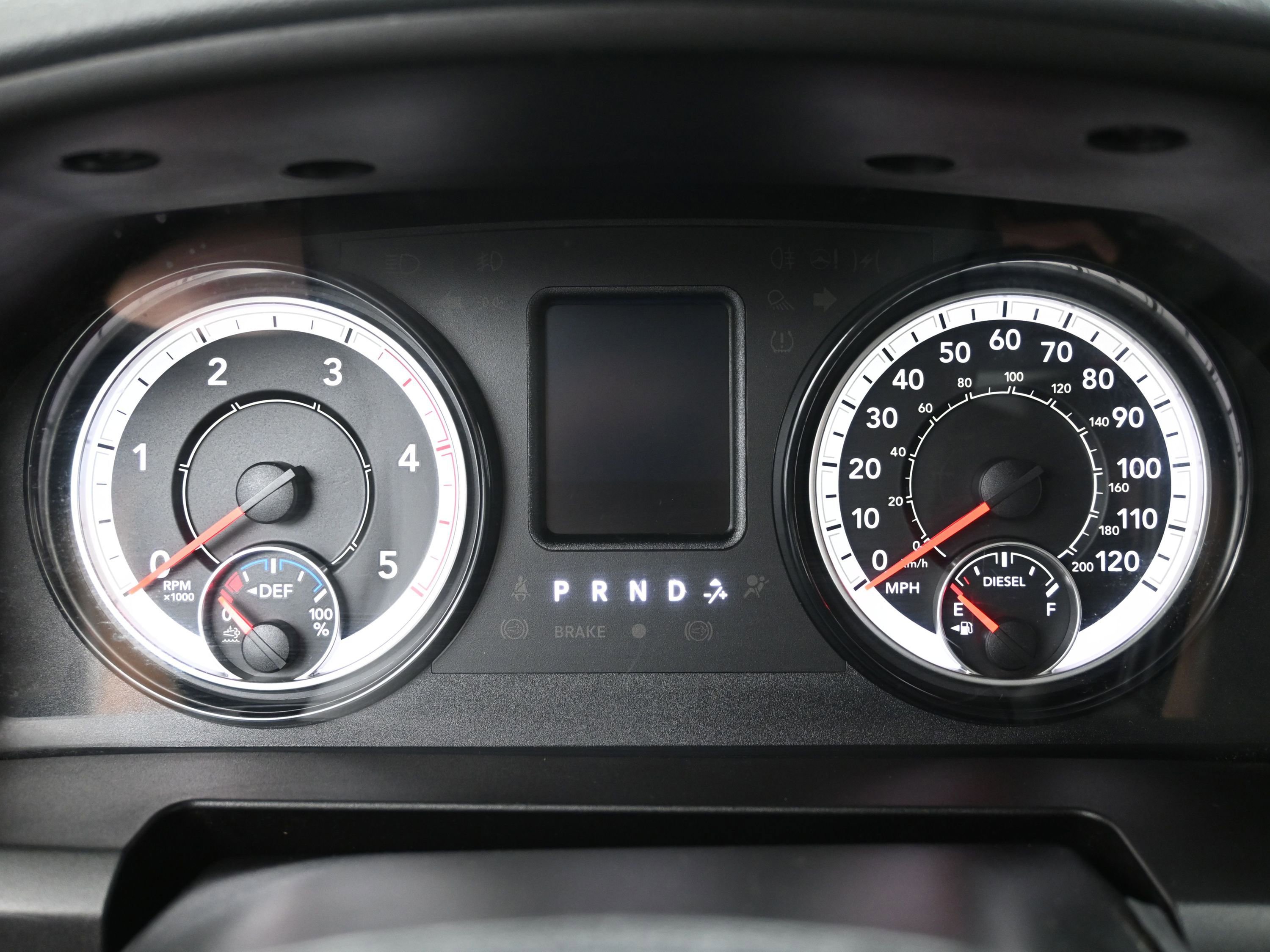 Used 2018 RAM 2500 Tradesman w/ Chrome Appearance Group image 27