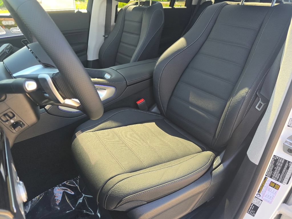 New 2026 Mercedes-Benz GLS 450 4MATIC image 25