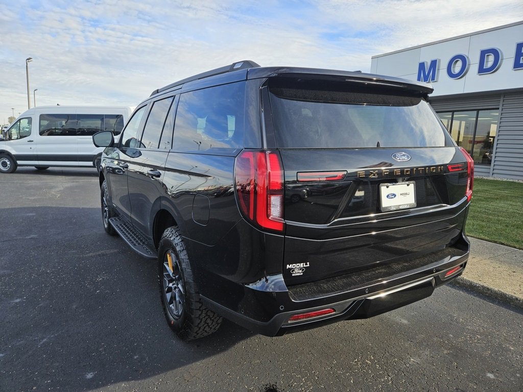 New 2025 Ford Expedition Tremor image 8
