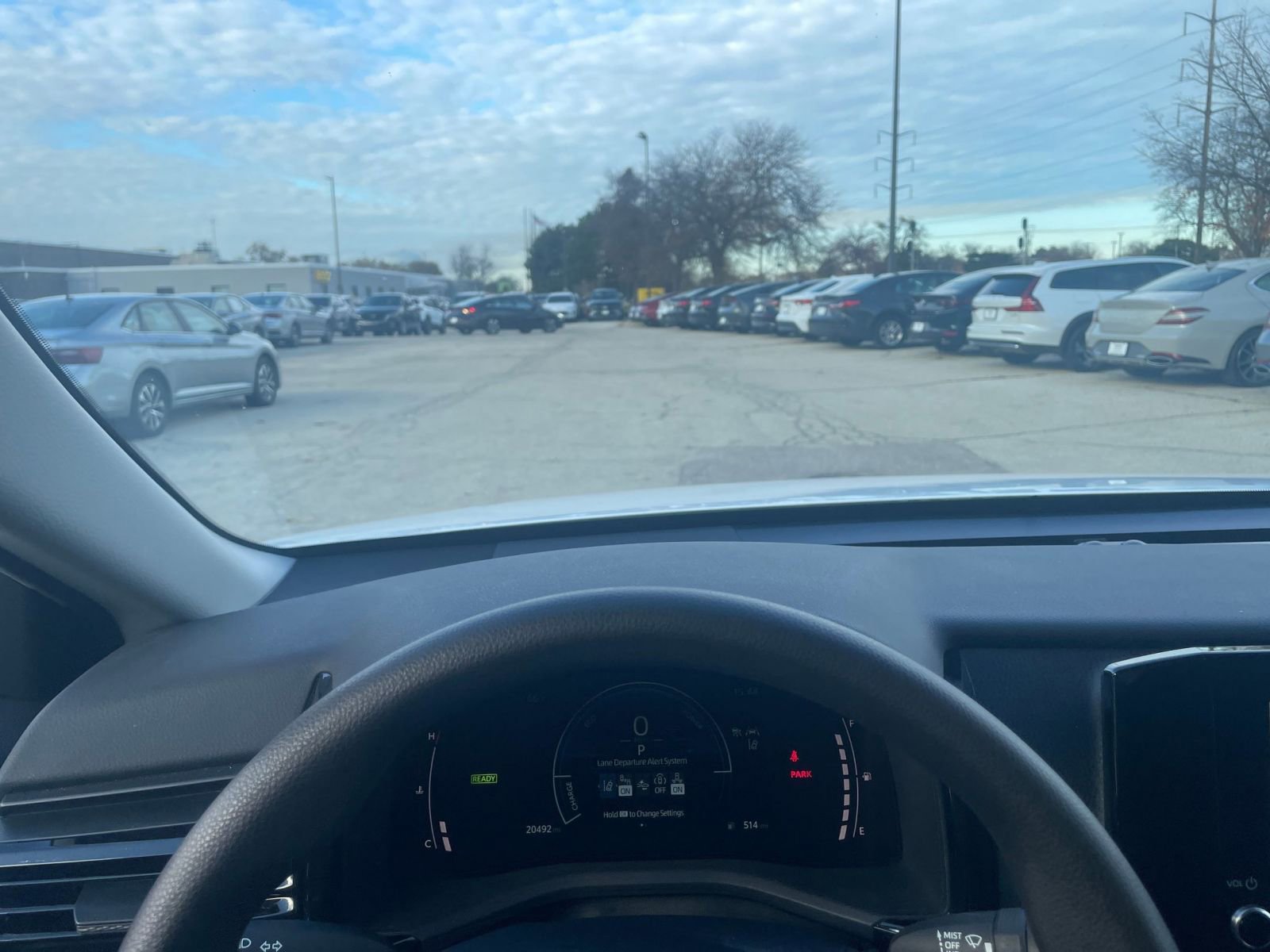 Used 2025 Toyota Camry LE image 34