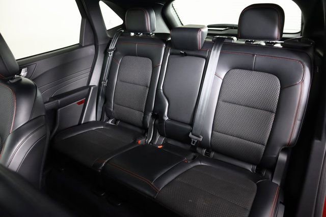 Certified 2023 Ford Escape ST-Line Elite image 31