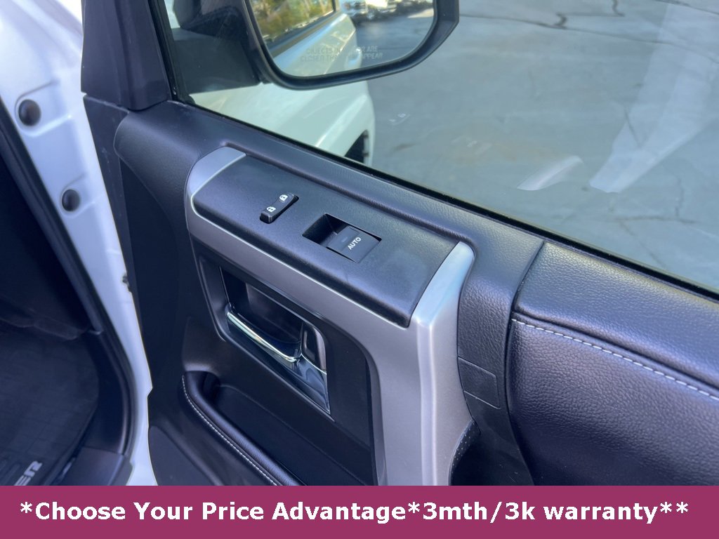 Used 2016 Toyota 4Runner SR5 Premium image 26