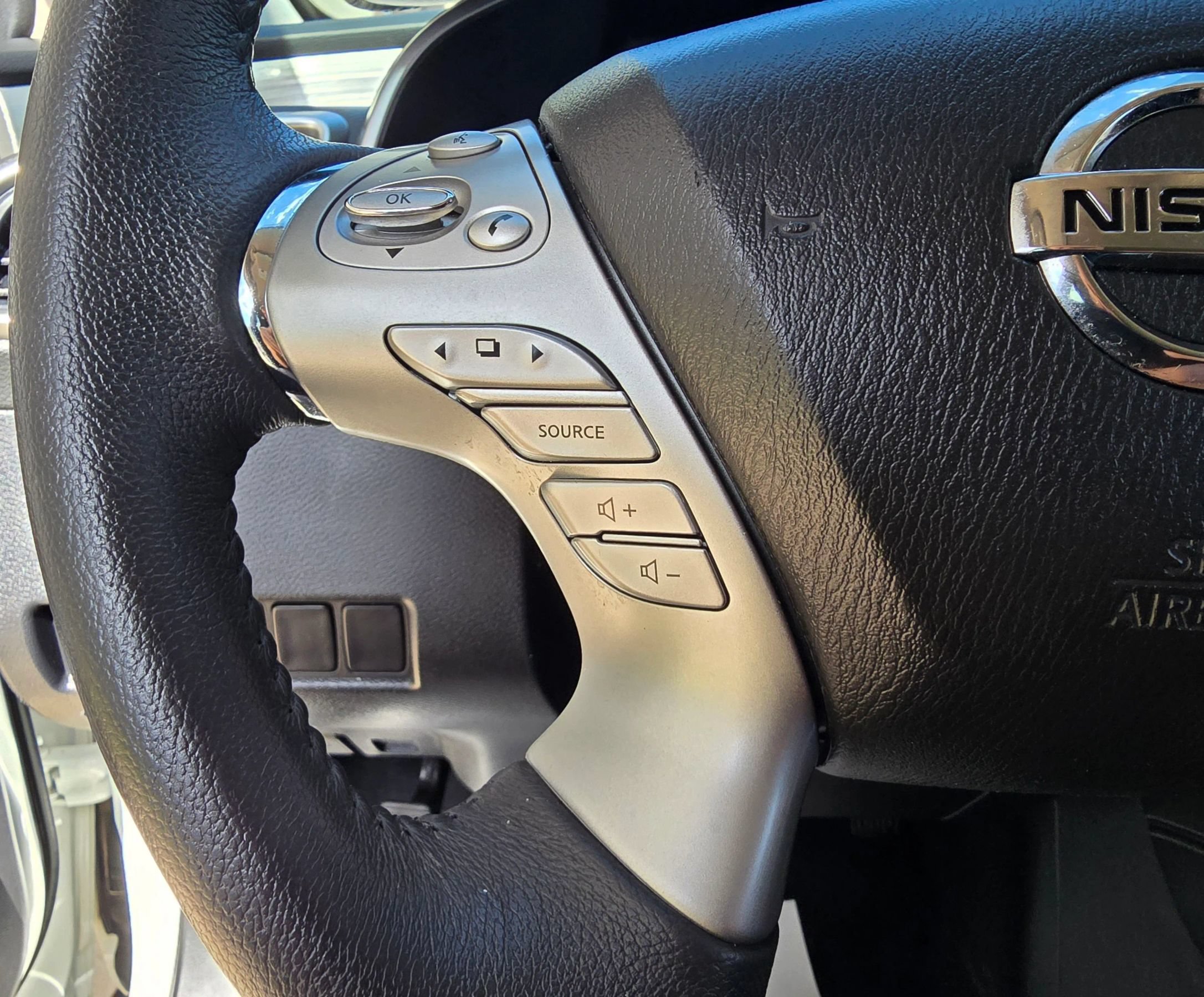 Used 2017 Nissan Murano SV w/ Premium Plus Package FWD image 28