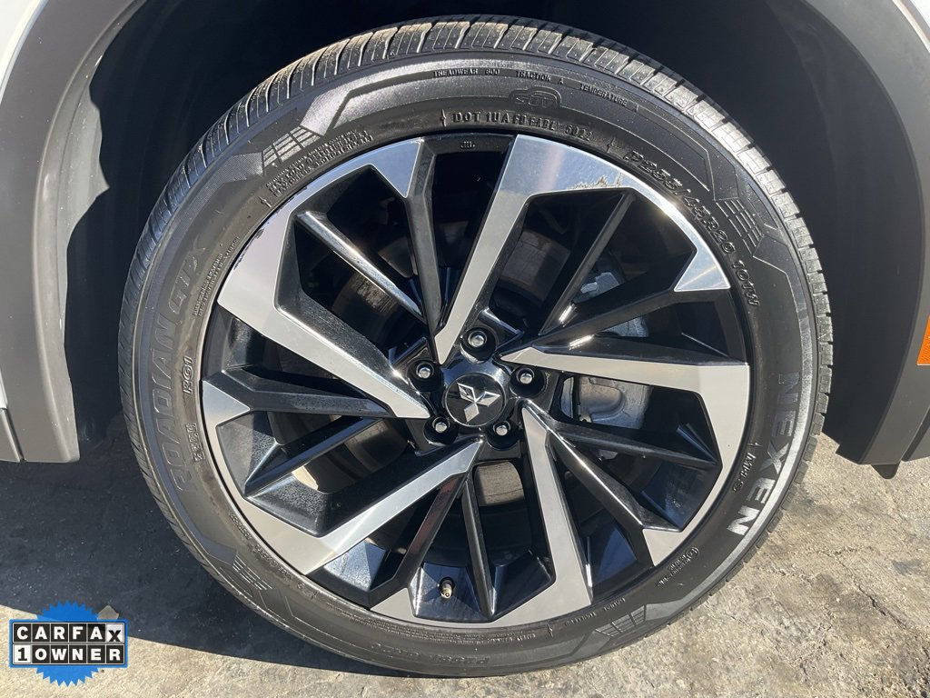 Used 2023 Mitsubishi Outlander SE image 78