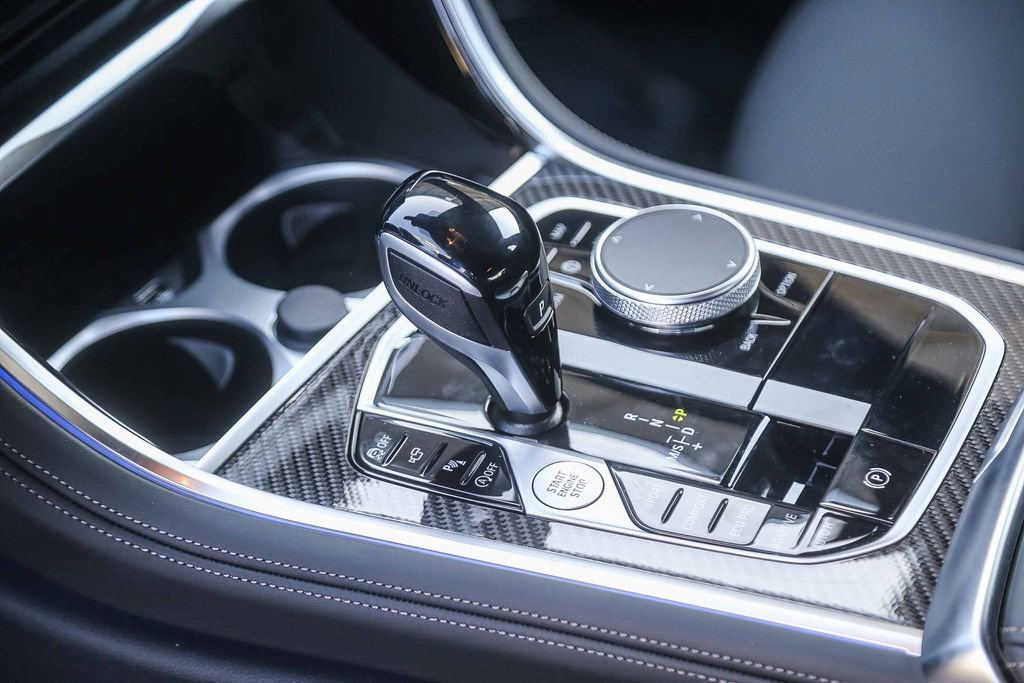 Used 2026 BMW M850i xDrive w/ M Carbon Exterior Package AWD/4WD image 16