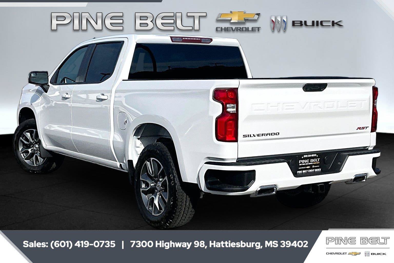 New 2026 Chevrolet Silverado 1500 RST w/ Convenience Package II AWD/4WD image 2