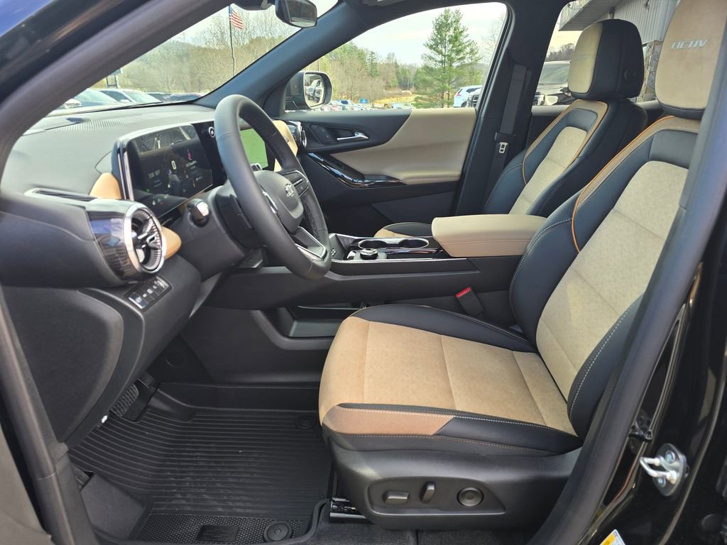 New 2026 Chevrolet Equinox ACTIV image 4