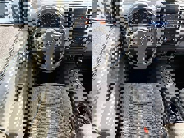 Used 2020 Nissan Frontier SV image 12