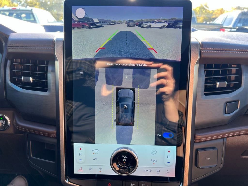 Used 2022 Ford Expedition King Ranch image 29