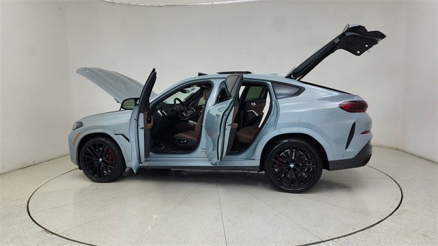 Used 2025 BMW X6 M60i image 73