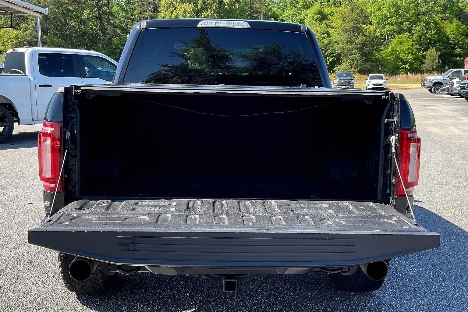 Used 2019 Ford F150 Raptor AWD/4WD image 17