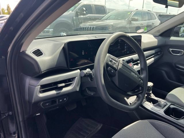 Certified 2025 Kia K4 FWD image 10