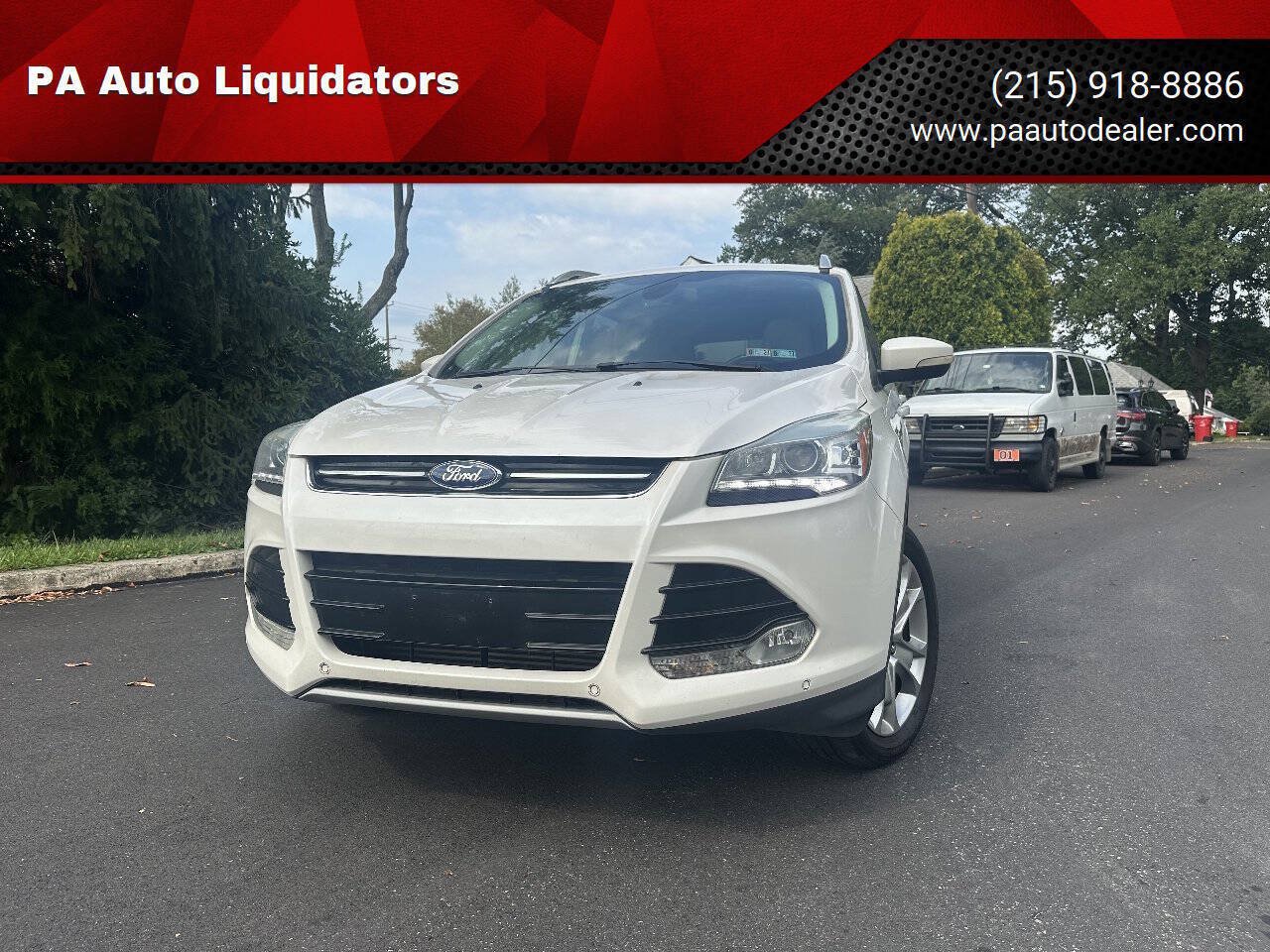 Used 2014 Ford Escape Titanium w/ Equipment Group 401A AWD/4WD image 1