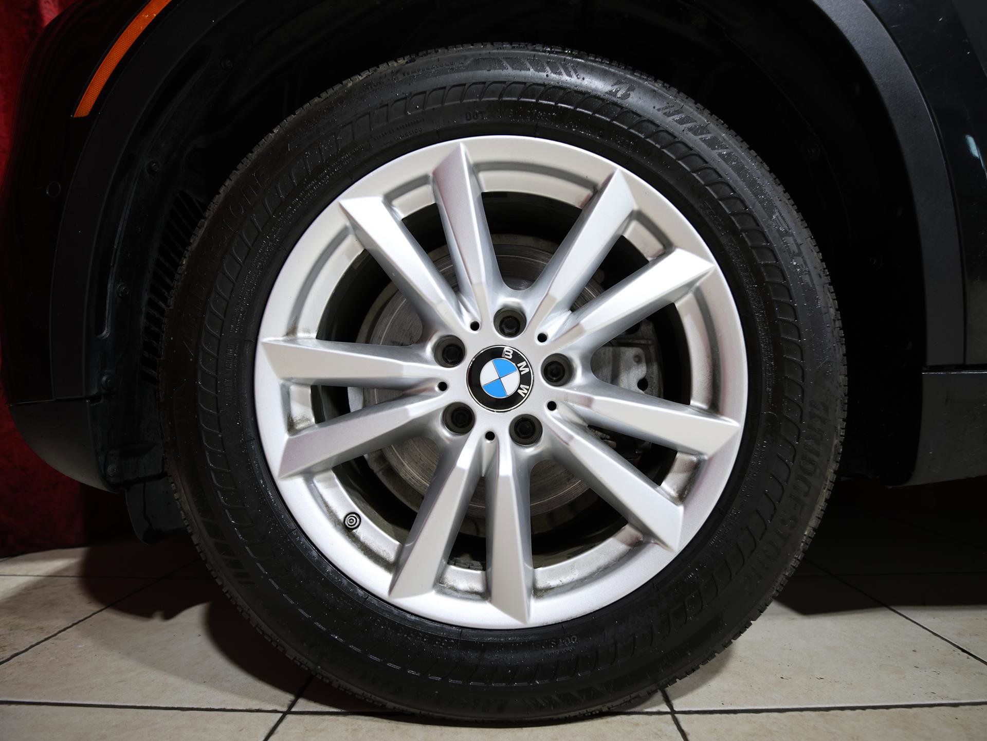 Used 2015 BMW X5 xDrive35d image 7