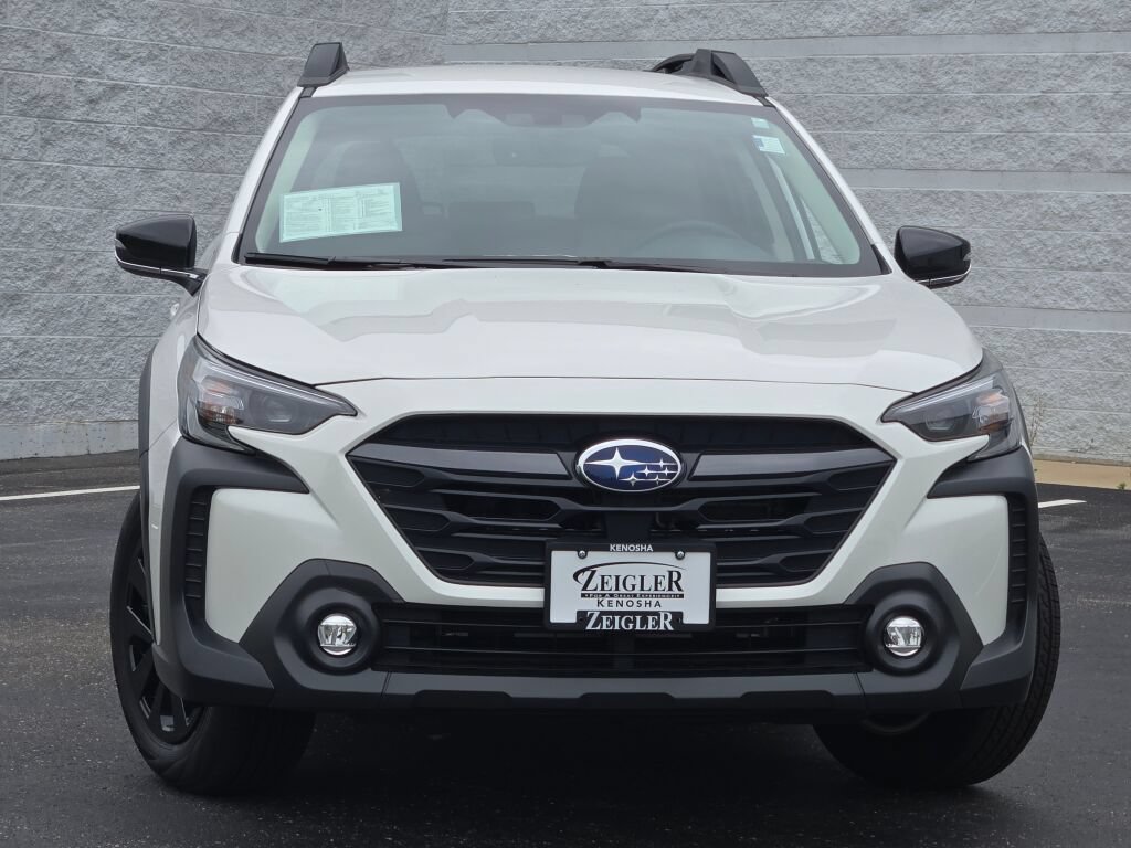 Certified 2025 Subaru Outback Premium AWD/4WD image 3