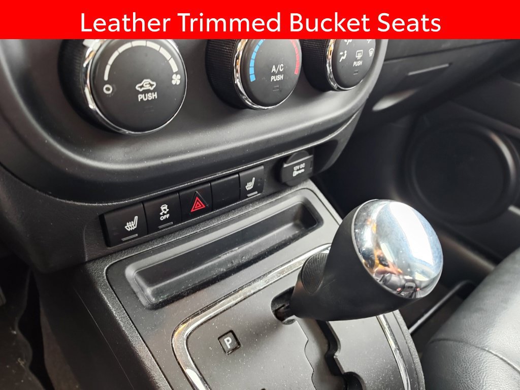 Used 2016 Jeep Patriot High Altitude AWD/4WD image 11