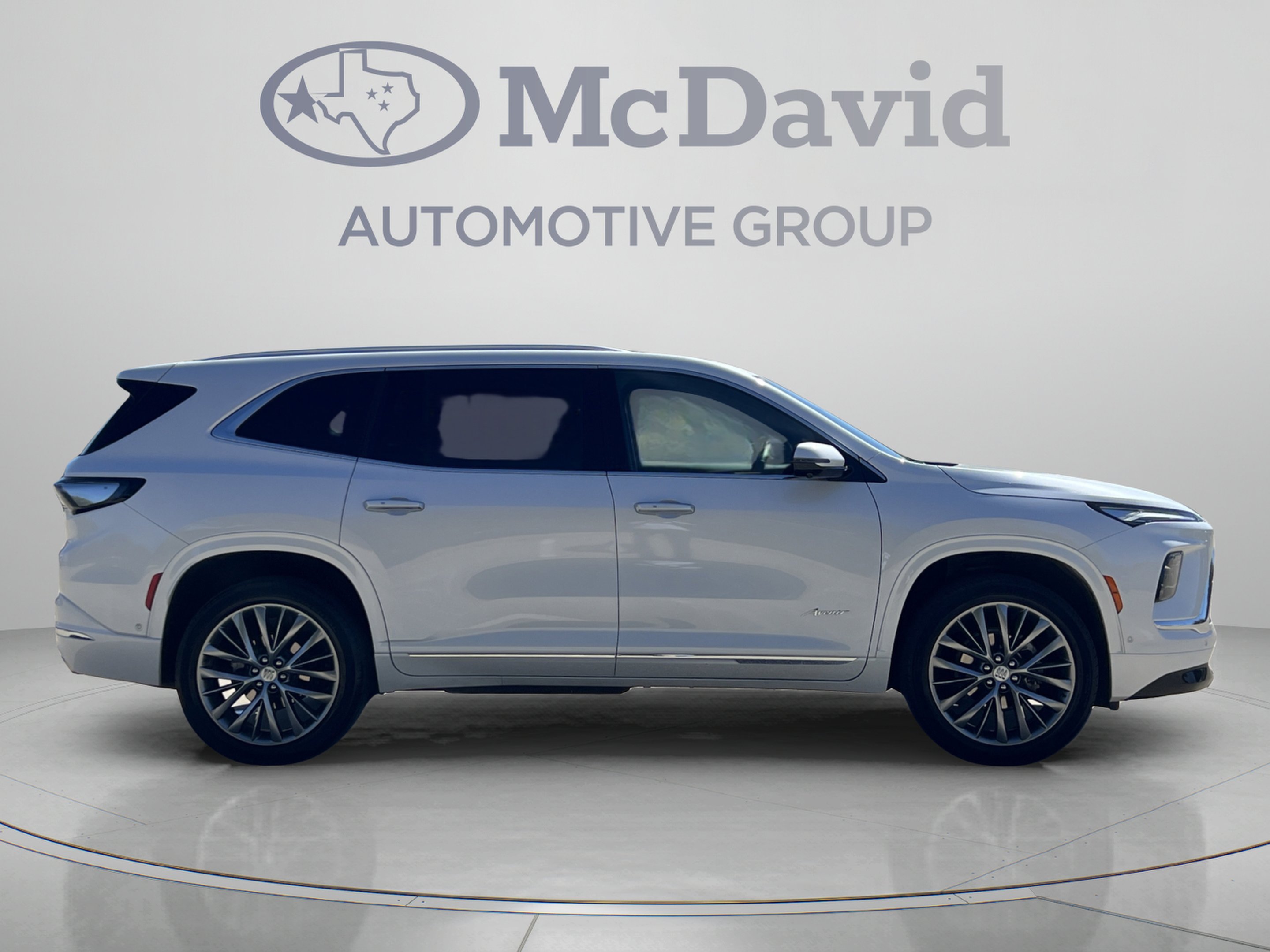 Used 2025 Buick Enclave Avenir w/ Super Cruise Package AWD/4WD image 8