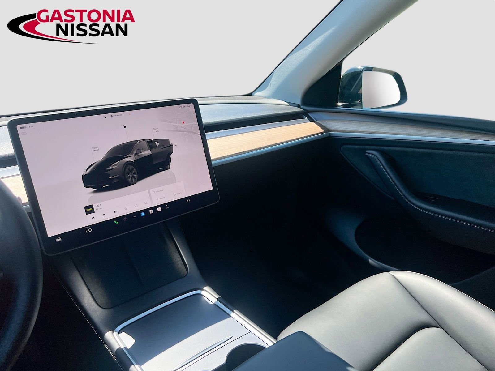 Used 2025 Tesla Model Y Long Range image 32