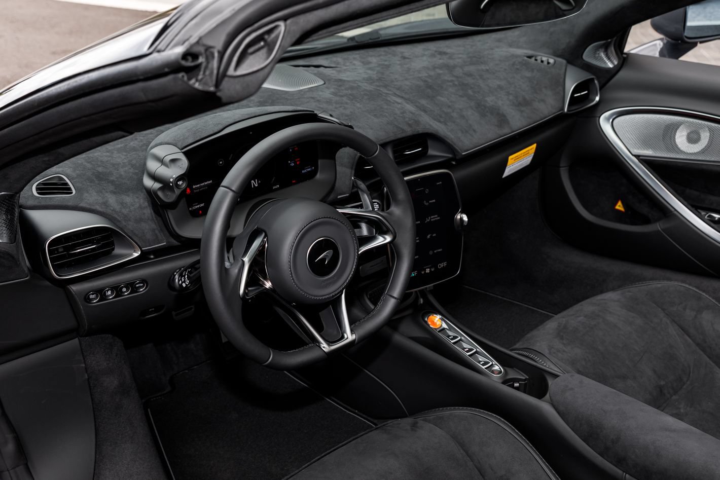 New 2026 McLaren Artura Spider RWD image 19