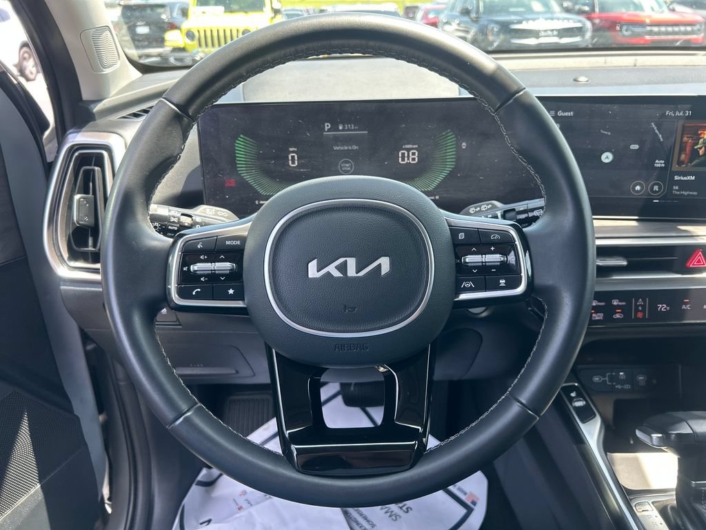 Certified 2025 Kia Sorento X-Line EX AWD/4WD image 17