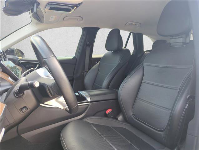 Used 2023 Mercedes-Benz GLC 300 image 17