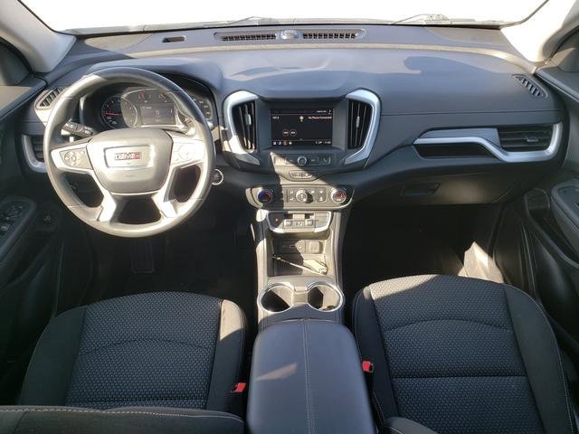 Used 2023 GMC Terrain SLE w/ Driver Convenience Package image 15