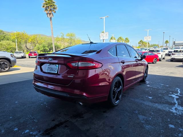 Used 2016 Ford Fusion SE FWD image 7