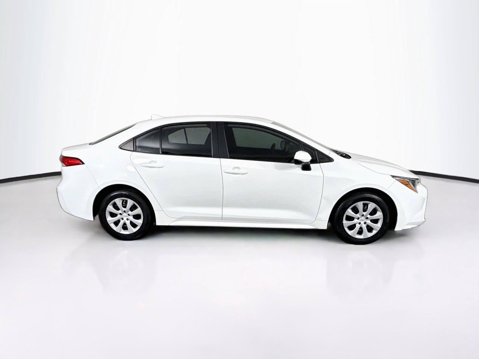 Certified 2024 Toyota Corolla LE FWD image 10