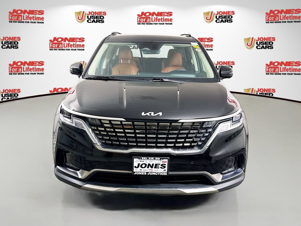 Used 2024 Kia Carnival SX FWD image 12