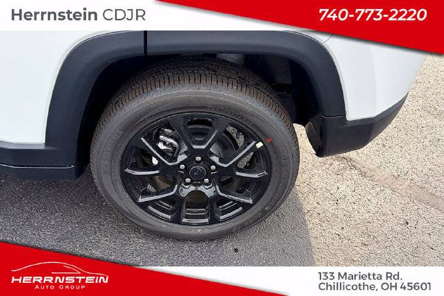 New 2026 Jeep Compass Latitude AWD/4WD image 22