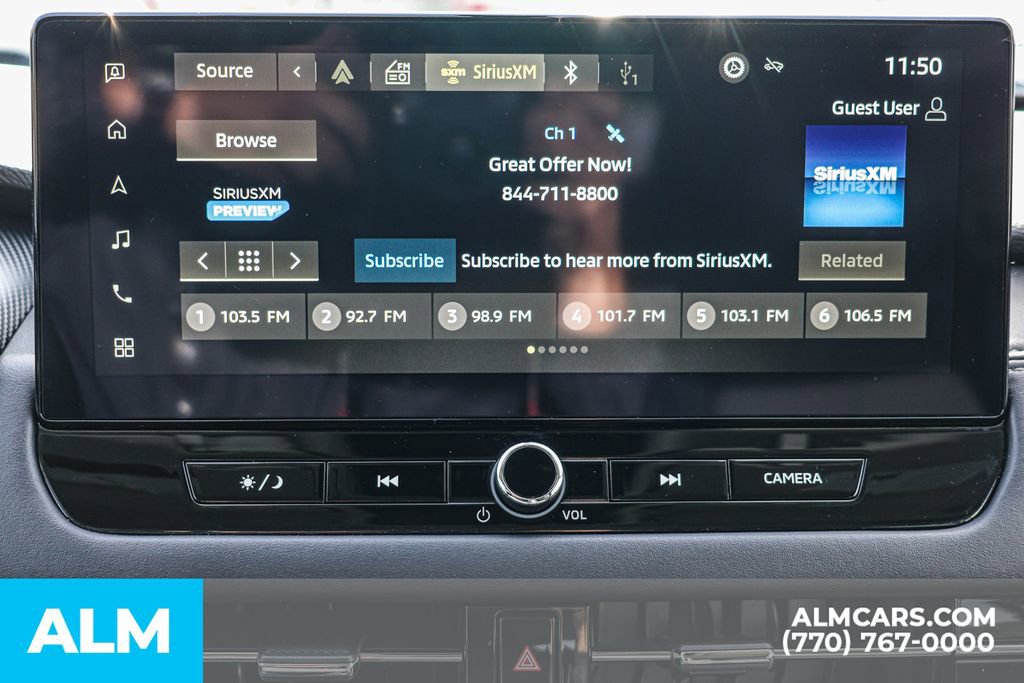 Used 2025 Mitsubishi Outlander SE image 42