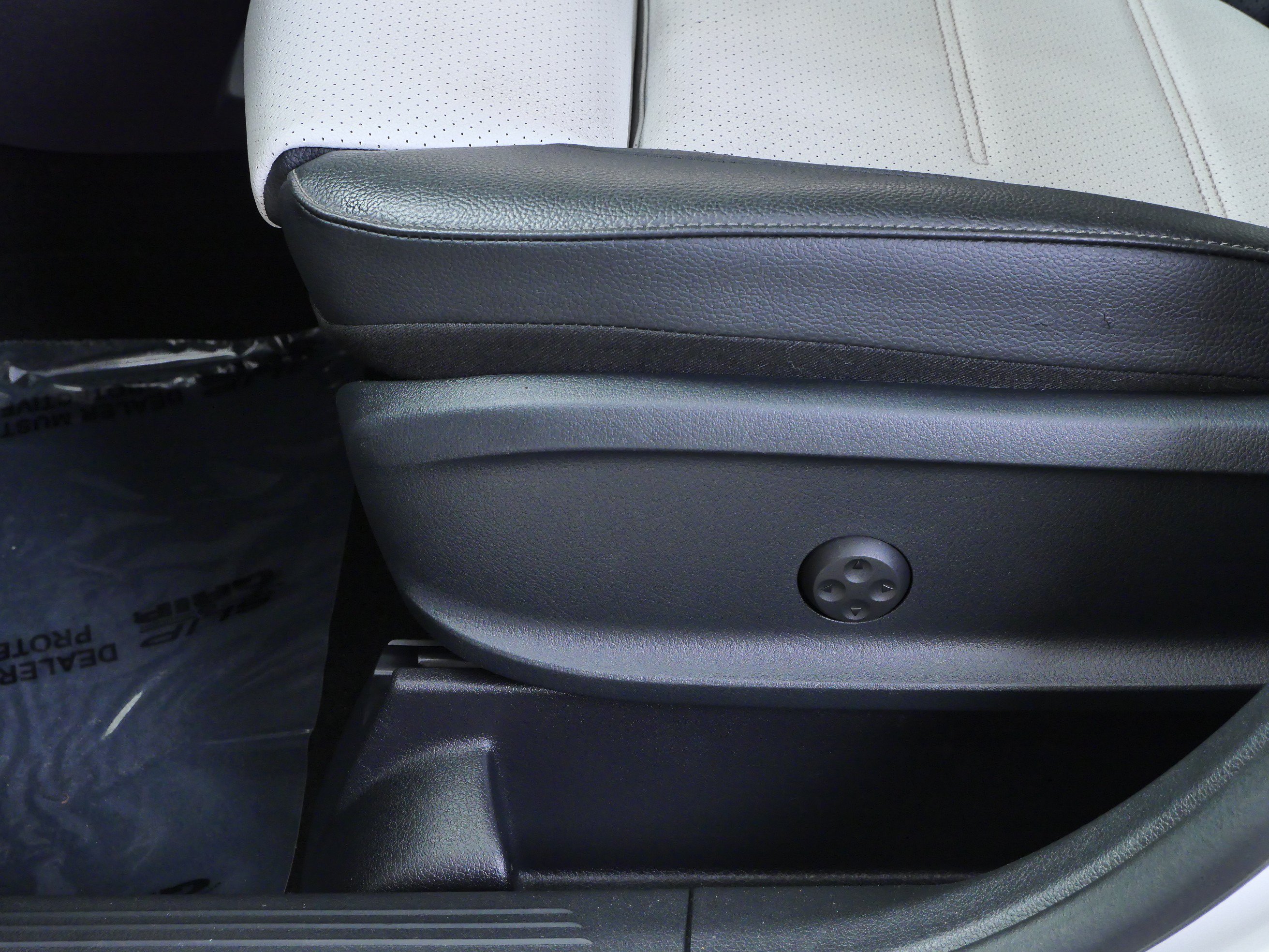 Used 2022 Mercedes-Benz GLA 250 4MATIC image 21