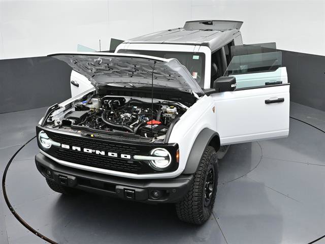 Certified 2025 Ford Bronco Badlands AWD/4WD image 49