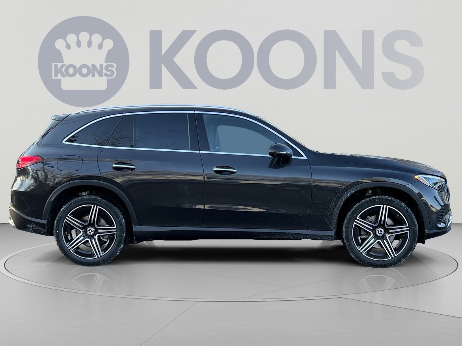 Used 2026 Mercedes-Benz GLC 300 4MATIC image 7