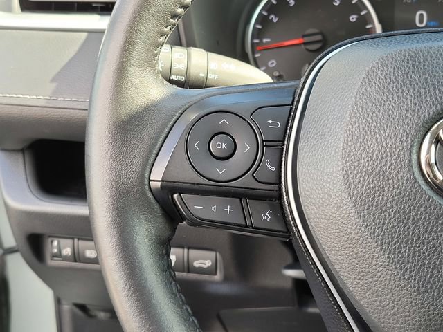 Used 2021 Toyota RAV4 XLE w/ Convenience Package image 20