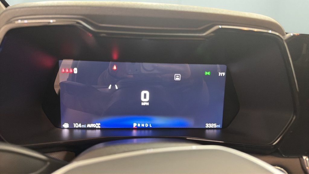 Used 2026 Chevrolet Colorado Z71 AWD/4WD image 13