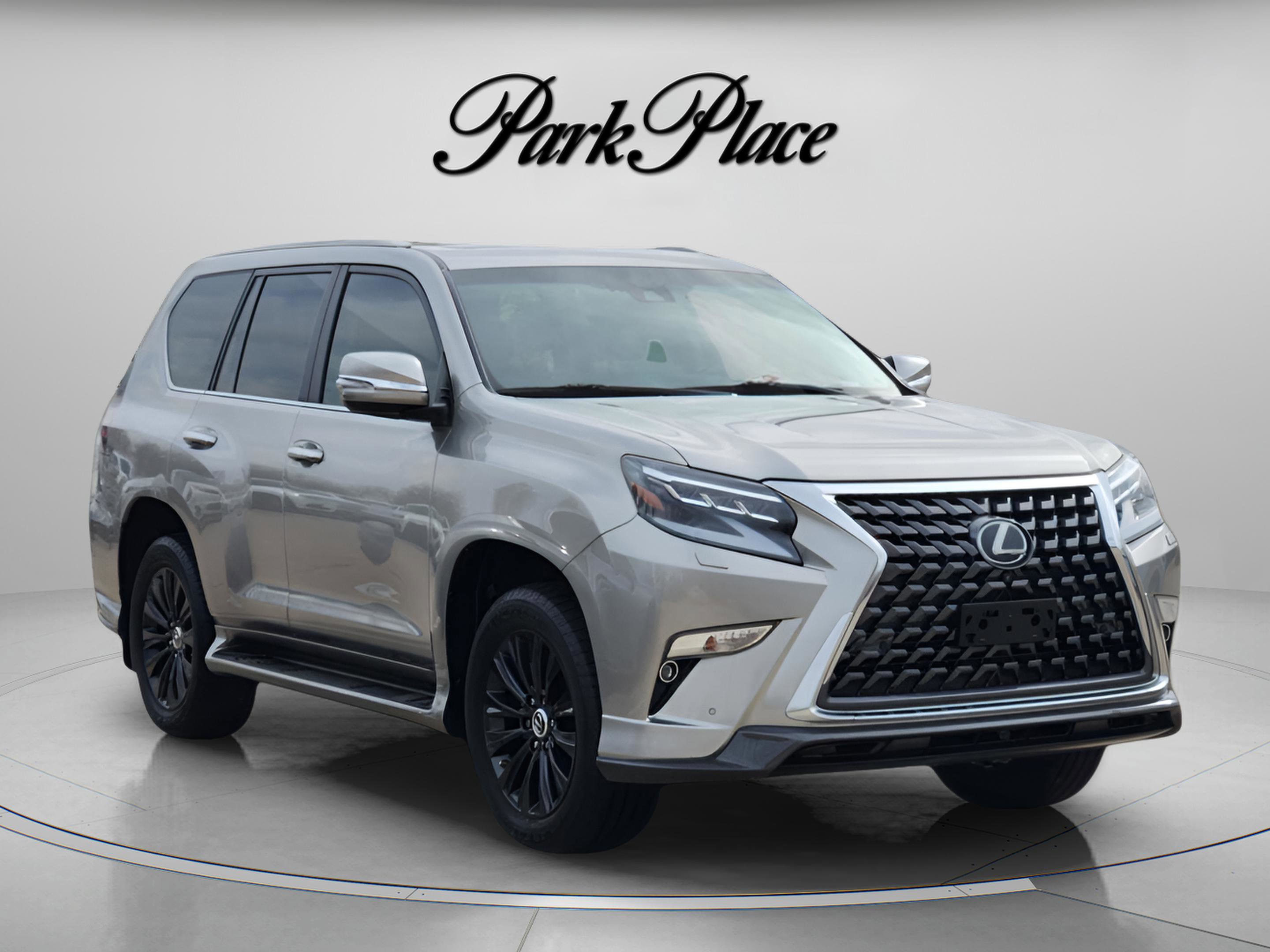 Used 2023 Lexus GX 460 Luxury w/ Sport Design Package image 4