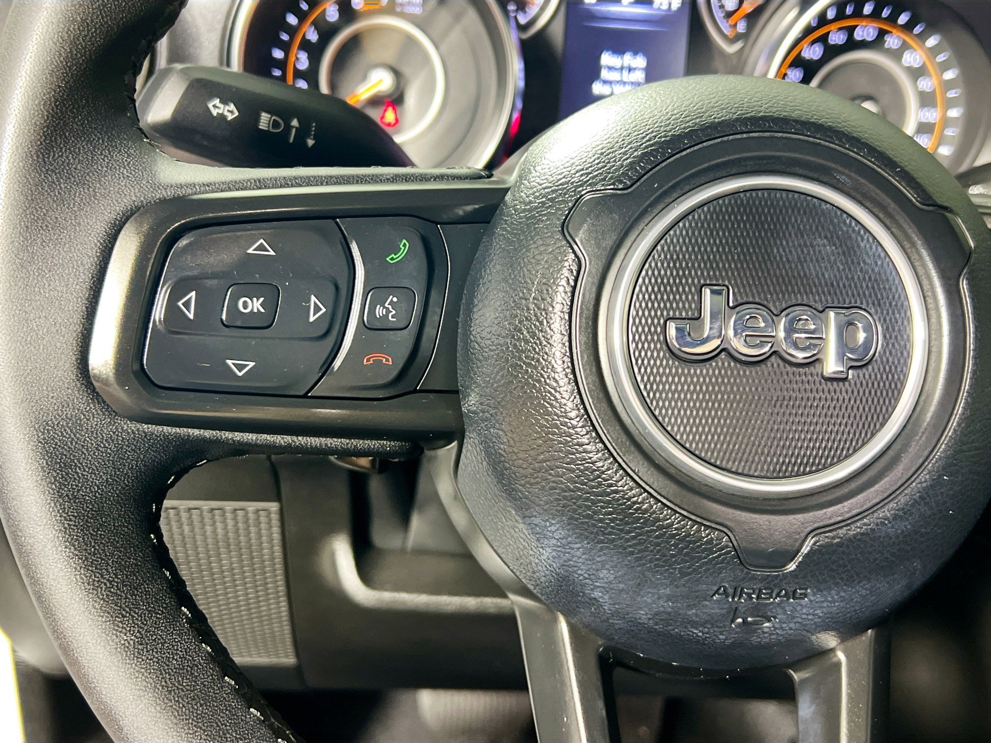 Used 2023 Jeep Wrangler Altitude image 18