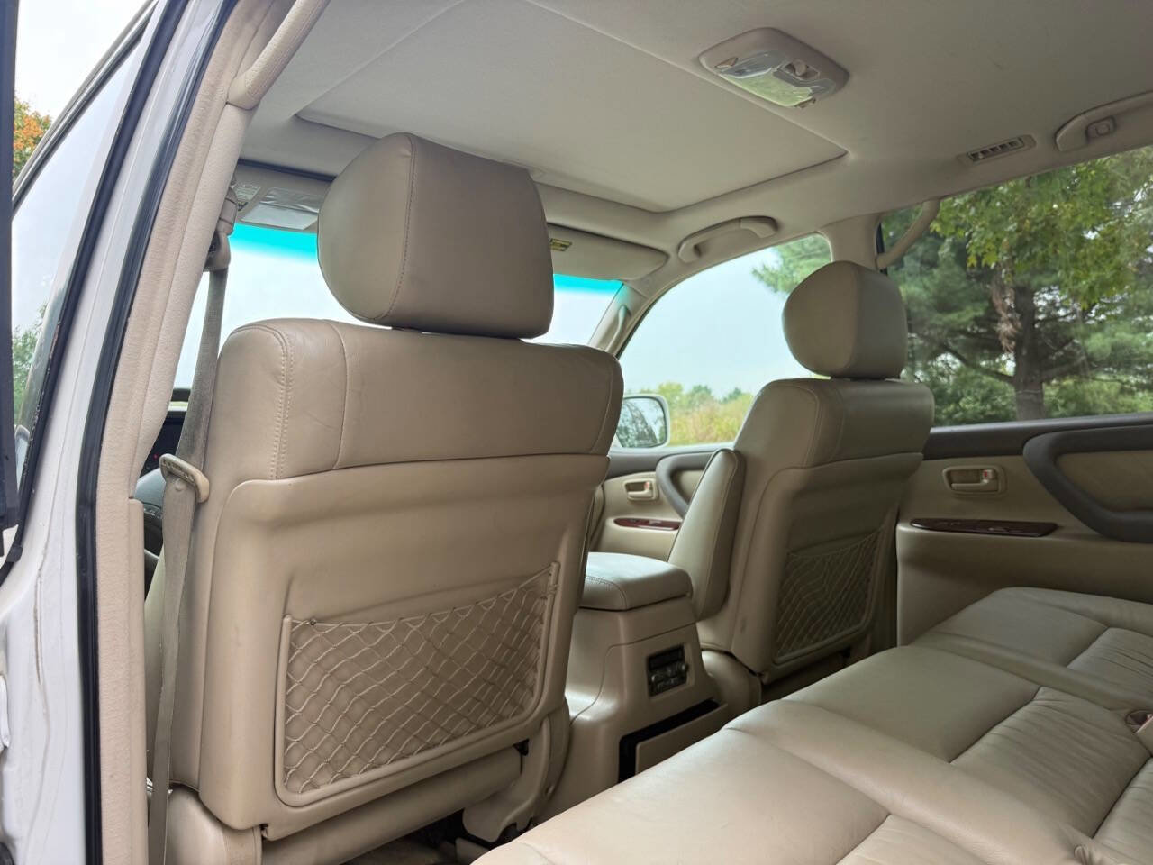 Used 2004 Toyota Land Cruiser image 51