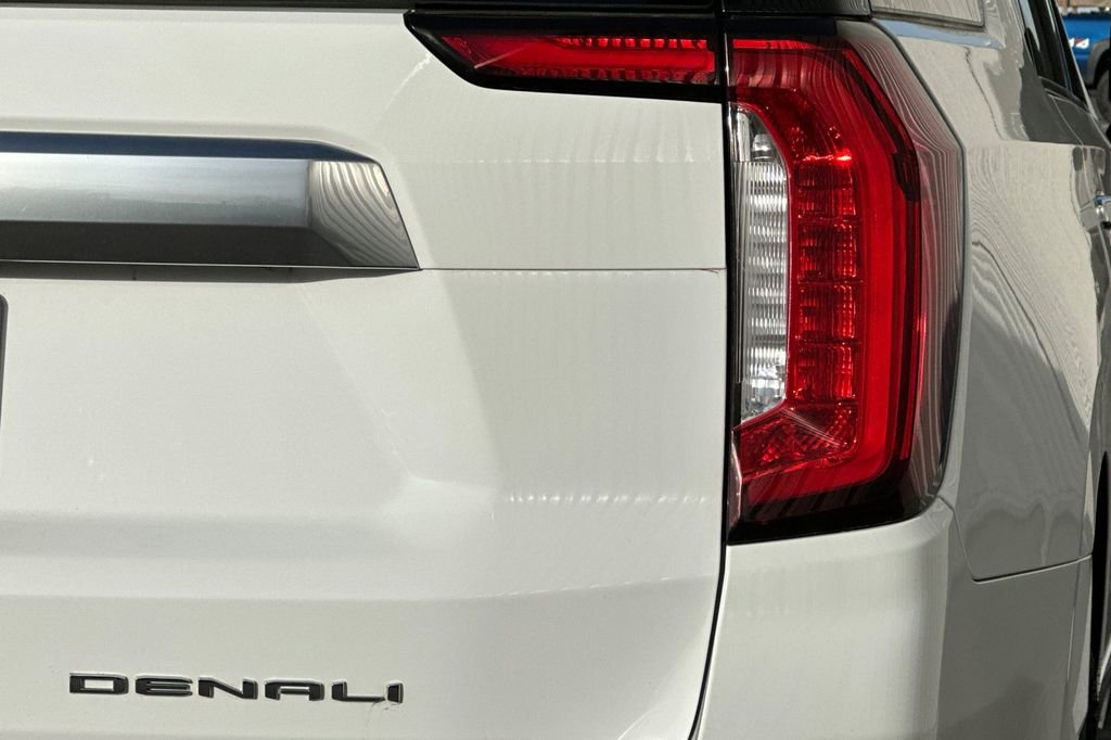 Used 2021 GMC Yukon XL Denali image 29
