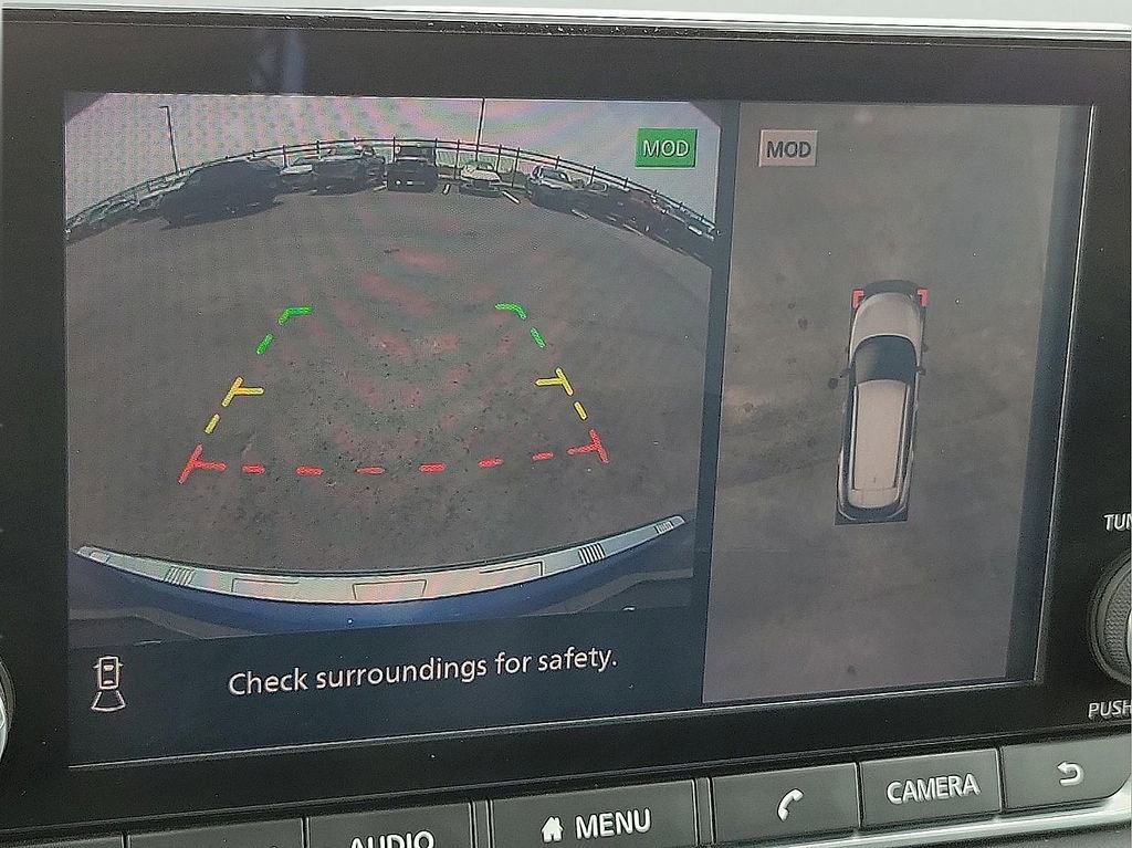 Used 2021 Nissan Rogue SV w/ Premium Package image 18