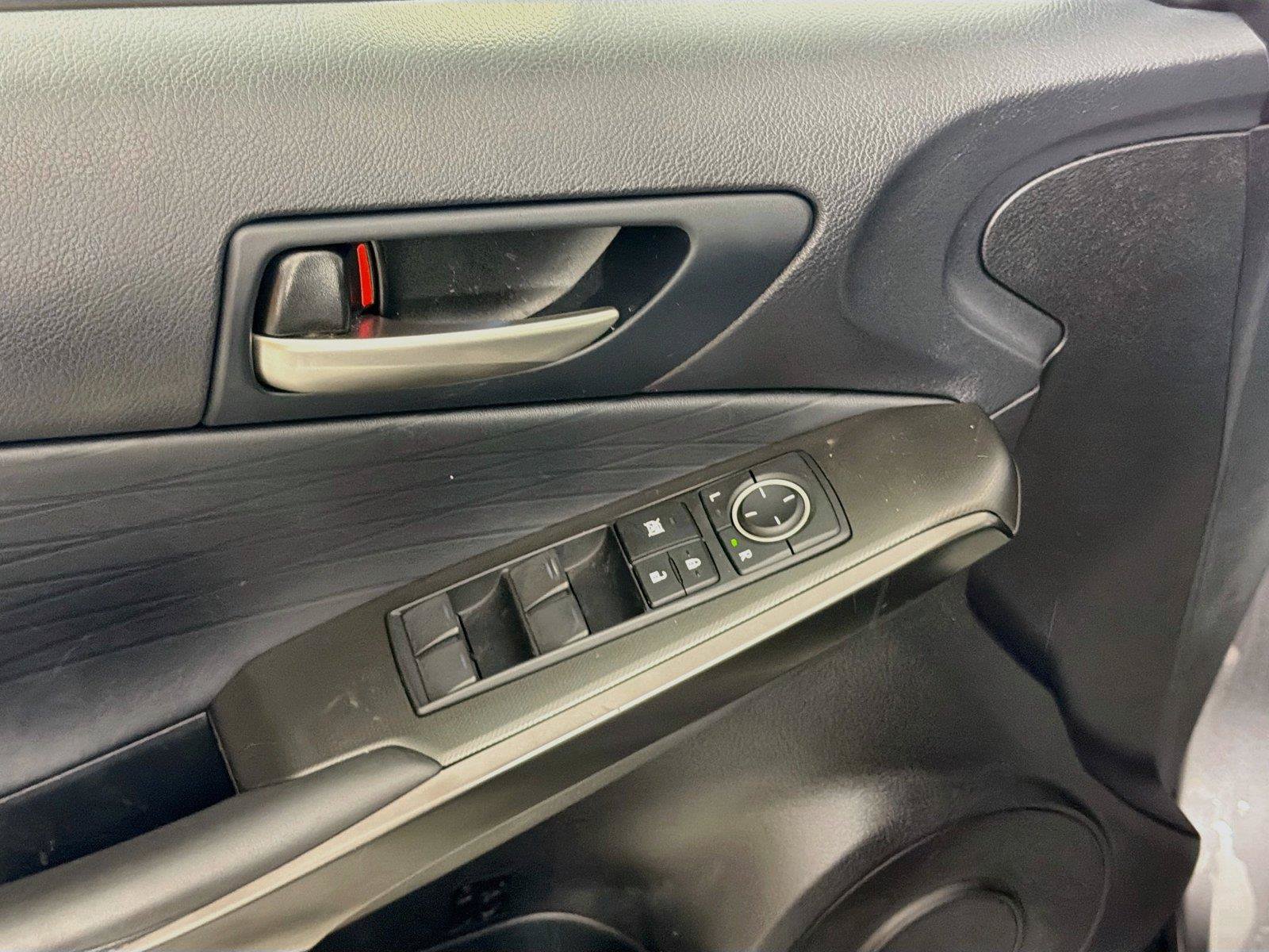 Used 2022 Lexus IS 350 F Sport RWD image 18