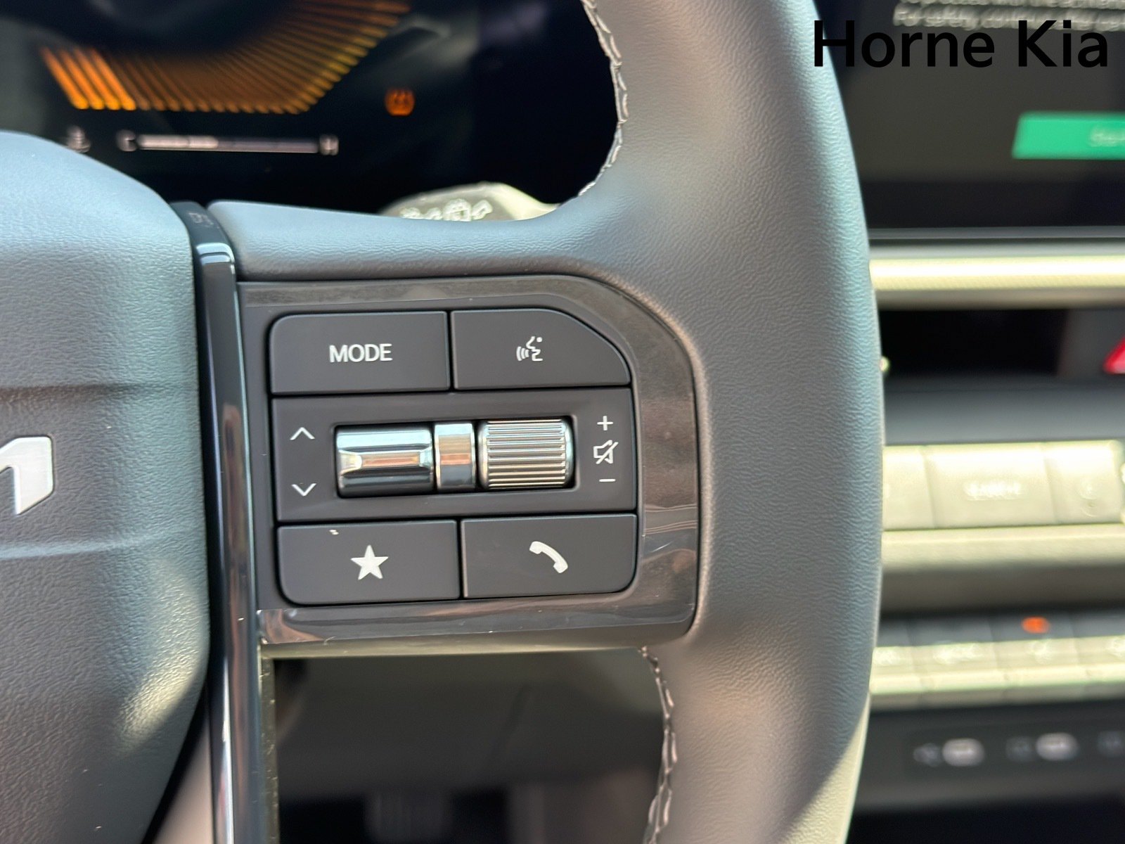 New 2027 Kia Seltos S FWD image 13