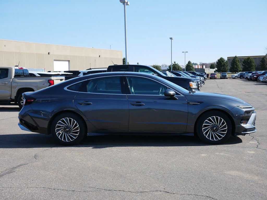 Used 2025 Hyundai Sonata SEL image 8