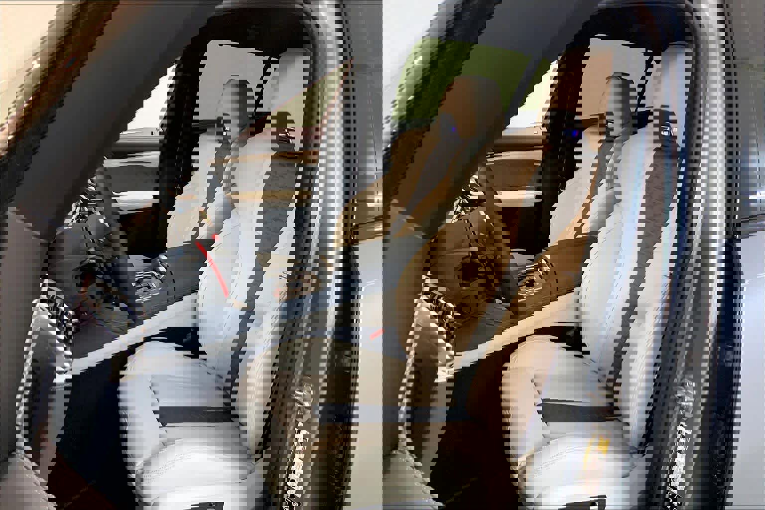 New 2026 BMW X6 M Competition w/ Executive Package image 9